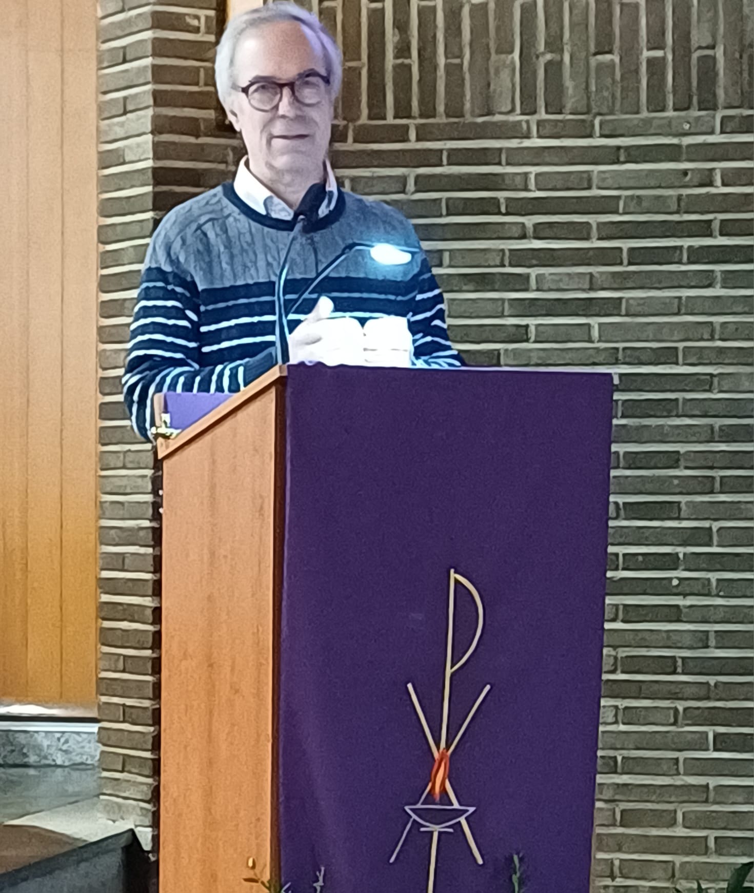 Charla Adviento Padre Tomas